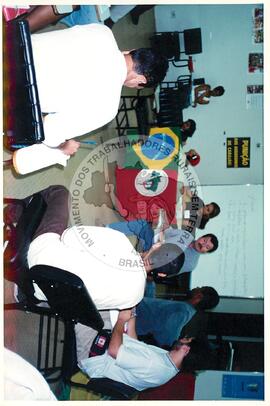 Encontro Nacional de Secretarias, 2o (Cajamar-SP, 09 jul. 2001) [fotografia] / Fotógrafo(a) : Leticia Barqueta. -- Ref.: BR-SPMST_MST-SN-CIN_AMP_000951-007543-ENC.