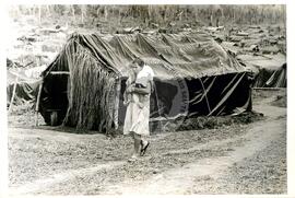 Ocupação Itassú-MS (Mato Grosso do Sul, 1989) [fotografia] / Fotógrafo(a) : Douglas Mansur. -- Ref.: BR-SPMST_MST-SN-CIN_AMP_001863-014140-OCU.