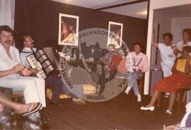 Encontro Latino Americano de Mulheres Campesinas e Indigenas (Colômbia, 28 nov. 1998) [fotografia] / Fotógrafo(a) : Vanderlita. -- Ref.: BR-SPMST_MST-SN-CIN_AMP_001103-009114-RIT.