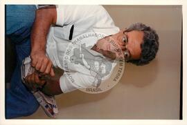 Consulta Popular (Itaci-SP, 08 dez. 1997) [fotografia] / Fotógrafo(a) : Douglas Mansur. -- Ref.: BR-SPMST_MST-SN-CIN_AMP_001954-014873-SPR.