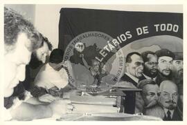 Reunião da Direção Nacional (São Paulo (Estado), jul. 1997) [fotografia] / Fotógrafo(a) : Arquivo MST. -- Ref.: BR-SPMST_MST-SN-CIN_AMP_000945-007447-ENC.