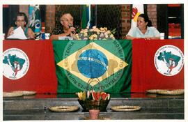 Semana Nacional de Cultura Brasileira e Reforma Agrária (Rio de Janeiro-RJ, 18 mar. 2002) [fotografia] / Fotógrafo(a) : Luciney Martins. -- Ref.: BR-SPMST_MST-SN-CIN_AMP_001823-013710-NDT.