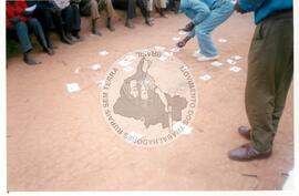 Intercâmbio com a UNAC (Moçambique, ago. 2000) [fotografia] / Fotógrafo(a) : Arquivo MST. -- Ref.: BR-SPMST_MST-SN-CIN_AMP_001092-008836-RIT.