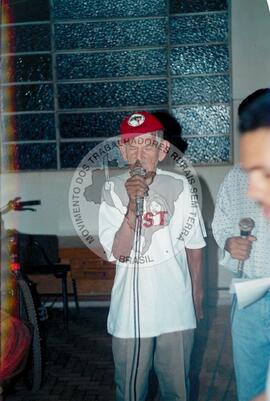 Oficina Nacional de Cultura e Comunicação (Minas Gerais, nov. 2000) [fotografia] / Fotógrafo(a) : Leticia Barqueta. -- Ref.: BR-SPMST_MST-SN-CIN_AMP_000827-005521-CUR.