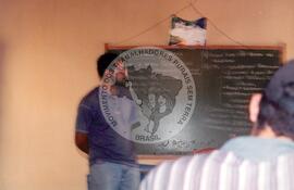 Curso Regional de Especialização Técnico - ANCA/MTB/SEFOR/CODEFAT (Aracajú-SE, 01 jul. 1998) [fotografia] / Fotógrafo(a) : Arquivo MST. -- Ref.: BR-SPMST_MST-SN-CIN_AMP_000851-005625-CUR.