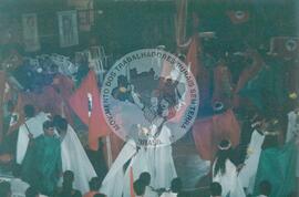 Encontro Estadual do MST, 10o (Belo Horizonte-MG, jan. 2002) [fotografia] / Fotógrafo(a) : Gildo Aguiar. -- Ref.: BR-SPMST_MST-SN-CIN_AMP_000934-007326-ENC.