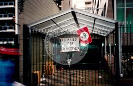 Mobilização no INCRA (São Paulo (Estado), 08 set. 1998) [fotografia] / Fotógrafo(a) : Arquivo JST. -- Ref.: BR-SPMST_MST-SN-CIN_AMP_000392-002159-AMT.