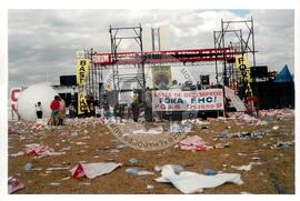 Marcha dos Cem Mil (Distrito Federal (Brasil), [sem data]) [fotografia] / Fotógrafo(a) : Luciney Martins. -- Ref.: BR-SPMST_MST-SN-CIN_AMP_001401-011257-MAC.