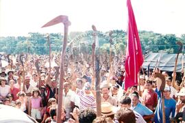 Acampamento do MST [sem identificação] (Paraná, [sem data]) [fotografia] / Fotógrafo(a) : Arquivo MST. -- Ref.: BR-SPMST_MST-SN-CIN_AMP_000076-000655-ACP.