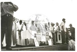 Caminhada pala Reforma Agrária (Presidente Prudente-SP, 24 jul. 1993) [fotografia] / Fotógrafo(a) : Ademir Castelani ; Bernardo Fernandes ; Fabiana Ferrarini. -- Ref.: BR-SPMST_MST-SN-CIN_AMP_001422-011467-MAC.
