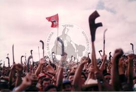 Ocupação Fazenda Safra (Santa Maria do Boa Vista-PE, 06 ago. 1995) [fotografia] / Fotógrafo(a) : Eriberto de Sousa. -- Ref.: BR-SPMST_MST-SN-CIN_AMP_001841-014035-OCU.