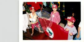 Encontro de Jovens do MST, na Ucicamp, 2o (Campinas-SP, 18 fev. 2000) [fotografia] / Fotógrafo(a) : Milene Medeiros. -- Ref.: BR-SPMST_MST-SN-CIN_AMP_000900-006584-ENJ.