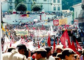 Manifestação (Ouro Preto-MG, 21 set. 1999) [fotografia] / Fotógrafo(a) : Rogério Reis. -- Ref.: BR-SPMST_MST-SN-CIN_AMP_000535-003027-AMT.