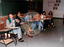 ENERA- Encontro Nacional de Educadores e Educadoras da Reforma Agrária, 1o (Distrito Federal (Brasil), jul. 1997) [fotografia] / Fotógrafo(a) : Douglas Mansur. -- Ref.: BR-SPMST_MST-SN-CIN_AMP_000961-007629-ENC.