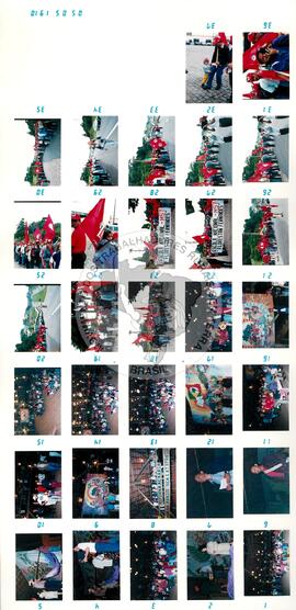 Acampamento "Parque Tropeiro" do MST (Curitiba-PR, 02 mai. 2001) [fotografia] / Fotógrafo(a) : Douglas Mansur. -- Ref.: BR-SPMST_MST-SN-CIN_AMP_000075-000599-ACP.