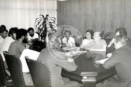Audiência MST e Saulo Ramos (Brasília-DF, 25 out. 1989) [fotografia] / Fotógrafo(a) : Arquivo MST ; Claudio Somacal. -- Ref.: BR-SPMST_MST-SN-CIN_AMP_000627-003530-ARV.