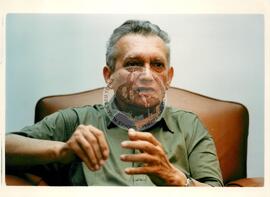 Celso Furtado (Brasil, [sem data]) [fotografia] / Fotógrafo(a) : Raimundo Valentin. -- Ref.: BR-SPMST_MST-SN-CIN_AMP_001473-011818-PER.