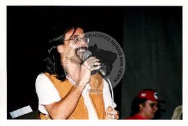 Entrevista coletiva com José Saramargo, Sebastião Salgado e Chico Buarque no "Espaço Urbano de Cinema" (São Paulo (Estado), 12 abr. 1997) [fotografia] / Fotógrafo(a) : Douglas Mansur. -- Ref.: BR-SPMST_MST-SN-CIN_AMP_000701-004182-ARV.