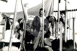 José Rainha Jr. (Brasil, [sem data]) [fotografia] / Fotógrafo(a) : Arquivo MST ; Bernado Magalhães ; Celso Maldes ; Delfim Vieira ; Douglas Mansur ; Eni Nantes da Cruz ; Luis Filho ; Juan Pezzuto ; Sérgio Cardoso. -- Ref.: BR-SPMST_MST-SN-CIN_AMP_001280-010676-LID.