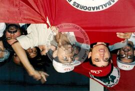 Diolinda (Brasil, [data n/d]) [fotografia] / Fotógrafo(a) : André Villaron ; Douglas Mansur ; Sérgio Santos. -- Ref.: BR-SPMST_MST-SN-CIN_AMP_001200-010315-LID.