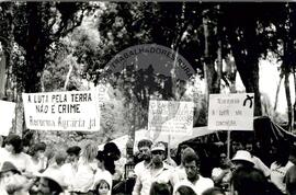 Ato público (Campo Bonito-PR, 16 mar. 1993) [fotografia] / Fotógrafo(a) : Arquivo MST. -- Ref.: BR-SPMST_MST-SN-CIN_AMP_000430-002522-AMT.