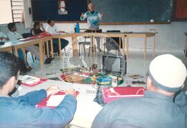 Reunião do Coletivo Nacional de Comunicação (São Paulo-SP, jul. 2001) [fotografia] / Fotógrafo(a) : Letícia Barqueta. -- Ref.: BR-SPMST_MST-SN-CIN_AMP_001940-014643-ACS.