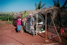 Assentamento "Ribeirão Bonito"do MST (Rio Grande do Sul, [sem data]) [fotografia] / Fotógrafo(a) : Arquivo MST. -- Ref.: BR-SPMST_MST-SN-CIN_AMP_000185-001305-ASS.