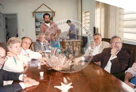 Encontro de Diolinda com personalidades no presídio Carandiru (São Paulo-SP, nov. 1995) [fotografia] / Fotógrafo(a) : [sem autoria] ; Renata Jubram. -- Ref.: BR-SPMST_MST-SN-CIN_AMP_000670-003795-ARV.