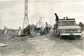 Movimento Filhos da Terra Zona Norte-SP (São Paulo (Estado), 26 jul. 1985) [fotografia] / Fotógrafo(a) : Douglas Mansur. -- Ref.: BR-SPMST_MST-SN-CIN_AMP_001767-012893-VPP.