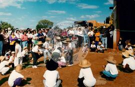 Assentamento "Conquista da Fronteira" do MST (Dionísio Cerqueira-SC, jan. 1990) [fotografia] / Fotógrafo(a) : Chiquinho. -- Ref.: BR-SPMST_MST-SN-CIN_AMP_000192-001386-ASS.
