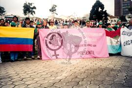 Manifestação contra a ALCA (Equador, 24 out. 2002) [fotografia] / Fotógrafo(a) : Marta (MG). -- Ref.: BR-SPMST_MST-SN-CIN_AMP_001078-008720-RIT.