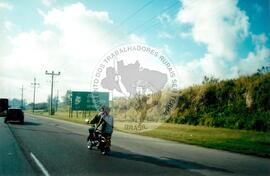 Encontro sobre a ALCA (Cuba, nov. 2001) [fotografia] / Fotógrafo(a) : Arquivo MST. -- Ref.: BR-SPMST_MST-SN-CIN_AMP_001046-008469-RIT.