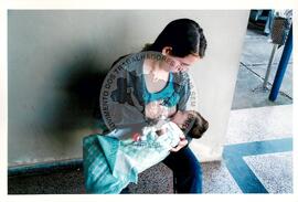 Tribunal Internacional dos Crimes do Latifúndio e da Política Governamental de Violação dos Direitos Humanos (Curitiba-PR, 02 mai. 2001) [fotografia] / Fotógrafo(a) : Douglas Mansur. -- Ref.: BR-SPMST_MST-SN-CIN_AMP_000134-000972-ACS.