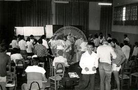 Encontro Nacional dos Assentados, 2o (Cascavel-PR, 07 abr. 1986) [fotografia] / Fotógrafo(a) : Norbert Eduard Hesselen. -- Ref.: BR-SPMST_MST-SN-CIN_AMP_000971-007721-ENC.