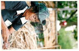 Semana Nacional de Cultura Brasileira e Reforma Agrária (Rio de Janeiro-RJ, 18 mar. 2002) [fotografia] / Fotógrafo(a) : João Laet. -- Ref.: BR-SPMST_MST-SN-CIN_AMP_001810-013068-NDT.