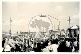 Mobilização pelo 1º de Maio (Cuba, [sem data]) [fotografia] / Fotógrafo(a) : Arquivo MST. -- Ref.: BR-SPMST_MST-SN-CIN_AMP_001044-008440-RIT.