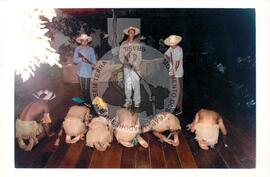 Encontro de Jovens do MST, na Ucicamp, 2o (Campinas-SP, 18 fev. 2000) [fotografia] / Fotógrafo(a) : Milene Medeiros. -- Ref.: BR-SPMST_MST-SN-CIN_AMP_000900-006564-ENJ.