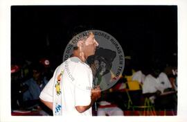 Encontro de Jovens do MST, na Ucicamp, 2o (Campinas-SP, 18 fev. 2000) [fotografia] / Fotógrafo(a) : Milene Medeiros. -- Ref.: BR-SPMST_MST-SN-CIN_AMP_000899-006508-ENJ.