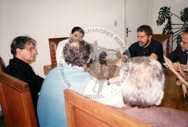 Encontro de Diolinda com personalidades no presídio Carandiru (São Paulo-SP, nov. 1995) [fotografia] / Fotógrafo(a) : [sem autoria] ; Renata Jubram. -- Ref.: BR-SPMST_MST-SN-CIN_AMP_000670-003782-ARV.