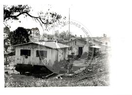 Assentamento do MST [sem identicação] (Dionísio Cerqueira-SC, set. 1995) [fotografia] / Fotógrafo(a) : Débora Lerrer. -- Ref.: BR-SPMST_MST-SN-CIN_AMP_000195-001401-ASS.