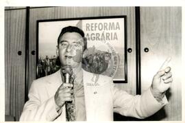 Adão Preto (Brasil, [sem data]) [fotografia] / Fotógrafo(a) : Arquivo MST ; Ednir Santos ; Débora Leher ; Otávio Praxedes ; Humberto Monteiro ; . -- Ref.: BR-SPMST_MST-SN-CIN_AMP_001434-011641-PER.