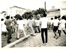 Manifestação (São Paulo-SP, [sem data]) [fotografia] / Fotógrafo(a) : Douglas Mansur. -- Ref.: BR-SPMST_MST-SN-CIN_AMP_000409-002349-AMT.