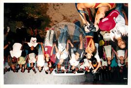 Semana Nacional de Cultura Brasileira e Reforma Agrária (Rio de Janeiro-RJ, 18 mar. 2002) [fotografia] / Fotógrafo(a) : Luciney Martins. -- Ref.: BR-SPMST_MST-SN-CIN_AMP_001816-013354-NDT.