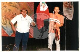 Semana Nacional de Cultura Brasileira e Reforma Agrária (Rio de Janeiro-RJ, 18 mar. 2002) [fotografia] / Fotógrafo(a) : Luciney Martins. -- Ref.: BR-SPMST_MST-SN-CIN_AMP_001812-013179-NDT.