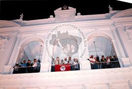 Discurso do governador Ronaldo Lessa com a direção do MST/AL (Alagoas, 23 fev. 1992) [fotografia] / Fotógrafo(a) : Plínio Nicácio. -- Ref.: BR-SPMST_MST-SN-CIN_AMP_000502-002888-AMT.