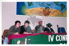 Conferência Internacional da Via Campesina, 4a (Itaci-SP, 14 jul. 2004) [fotografia] / Fotógrafo(a) : Douglas Mansur. -- Ref.: BR-SPMST_MST-SN-CIN_AMP_001164-010192-RIT.