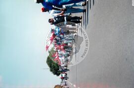 Mobilização em Brasília durante a Jornada Nacional "Acampamento Nacional Eldorado dos Carajás" (Brasília-DF, 03 set. 2001) [fotografia] / Fotógrafo(a) : Gildo Aguiar. -- Ref.: BR-SPMST_MST-SN-CIN_AMP_001918-014394-SJM.