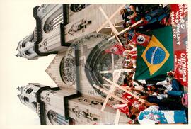 Mobilização (São Paulo-SP, 17 abr. 1988) [fotografia] / Fotógrafo(a) : Douglas Mansur. -- Ref.: BR-SPMST_MST-SN-CIN_AMP_000373-001904-AMT.
