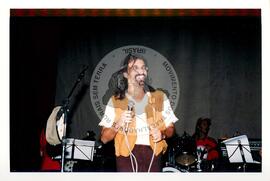 Lançamento do CD "Arte em Movimento" (Rio de Janeiro (Estado), 22 jul. 1998) [fotografia] / Fotógrafo(a) : Arquivo MST. -- Ref.: BR-SPMST_MST-SN-CIN_AMP_000804-005153-CUL.