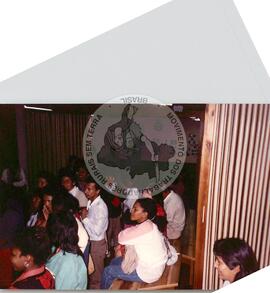 Encontro Latino Americano de Mulheres Campesinas e Indigenas (Colômbia, 28 nov. 1998) [fotografia] / Fotógrafo(a) : Vanderlita. -- Ref.: BR-SPMST_MST-SN-CIN_AMP_001102-009075-RIT.